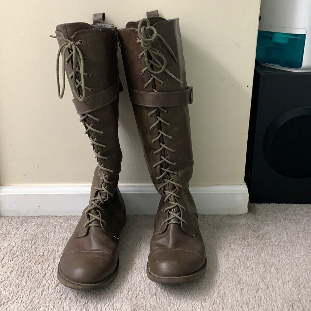 Brown Lace Up Boots